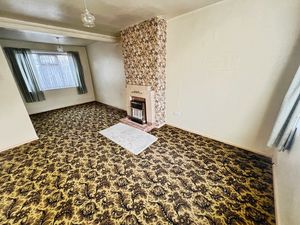 Lounge- click for photo gallery